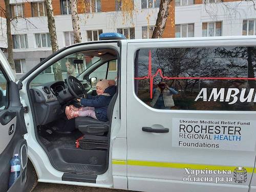 Ambulance arrives in Kharkiv.