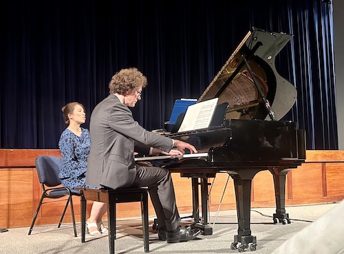 Concert at Allendale-Columbia School.